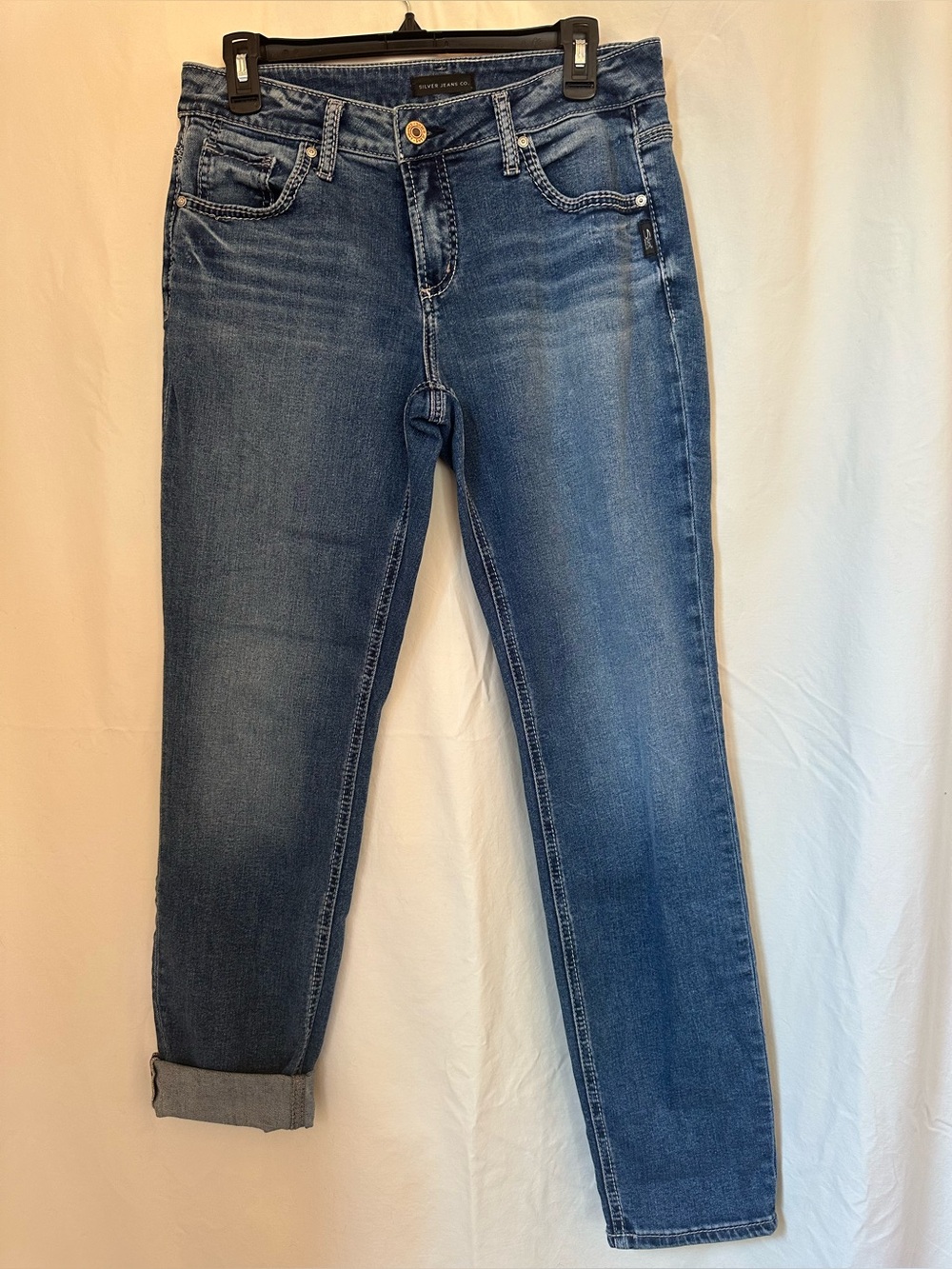 Silver Jeans Boyfriend Jeans in Medium Blue Wash